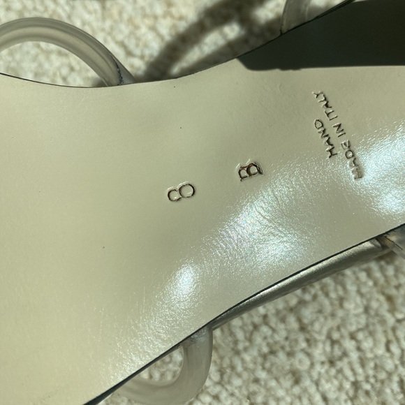 NWOT Walter Steiger Neutral Two-Inch Heels in Size 8 B - Picture 6 of 7